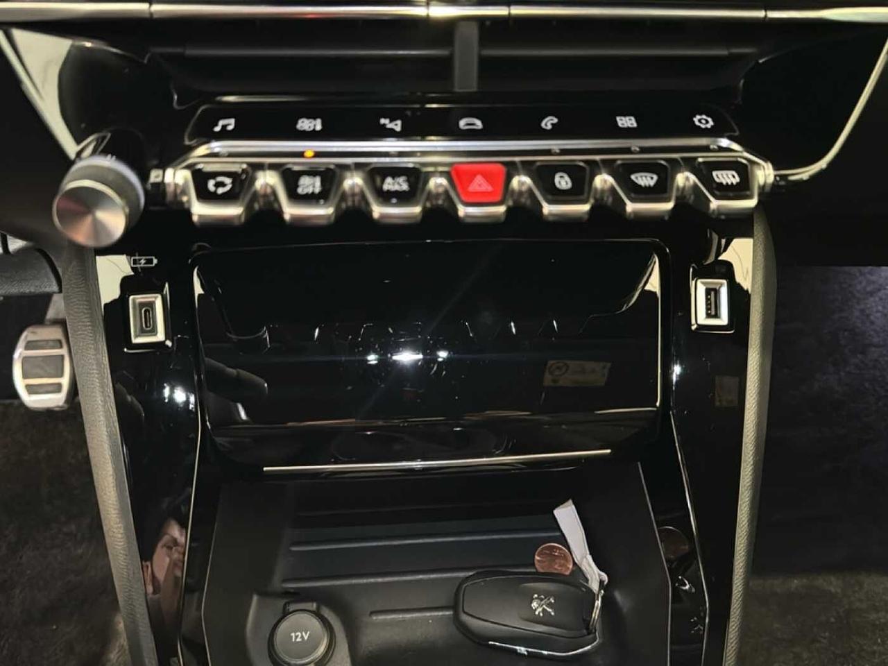 Peugeot Peugeot 208 usata 9