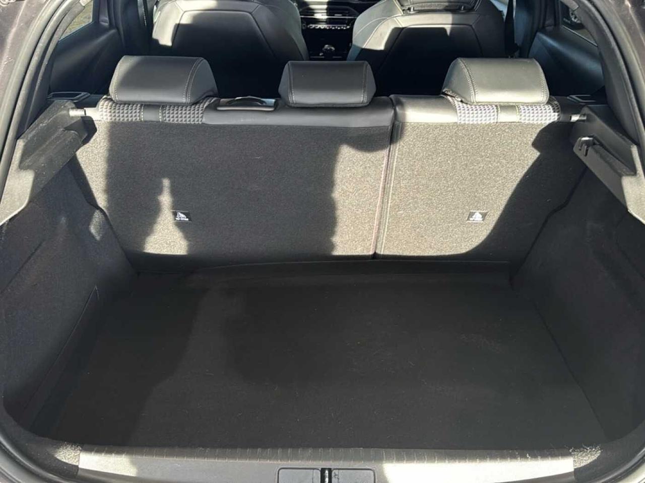 Peugeot Peugeot 208 usata 14