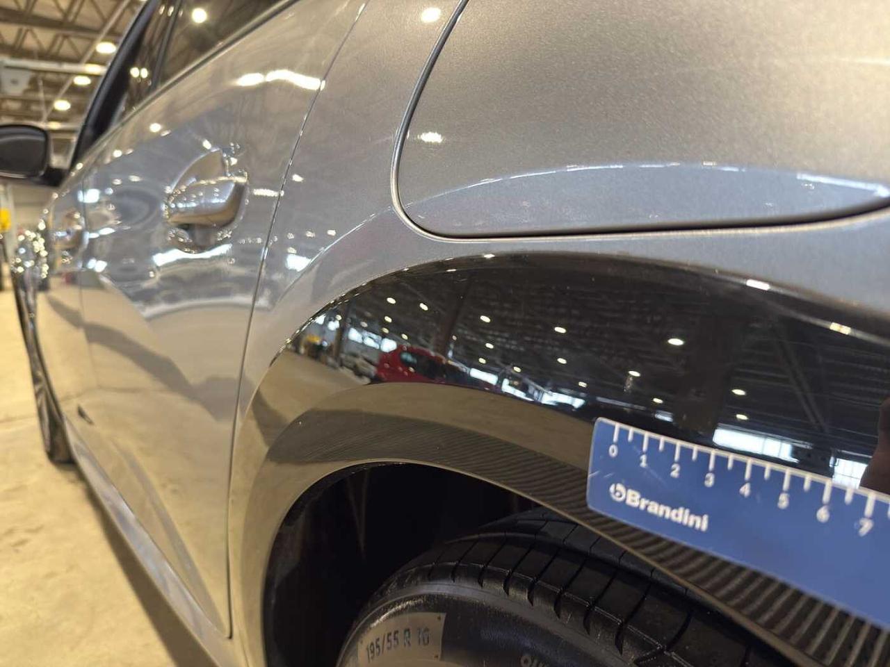 Peugeot Peugeot 208 usata 17