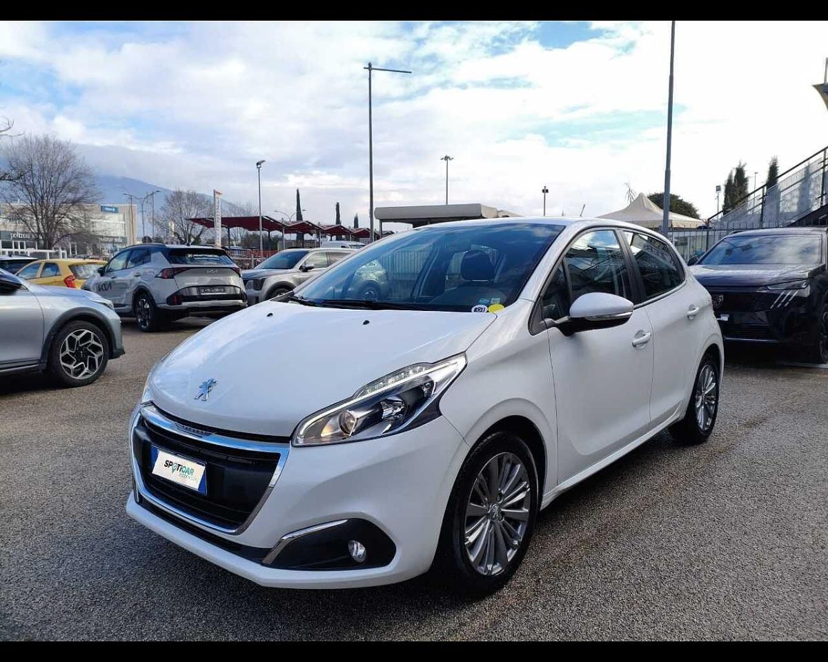 Peugeot 208 208 5p 1.2 puretech Active s&s 82cv neopatentati Usato