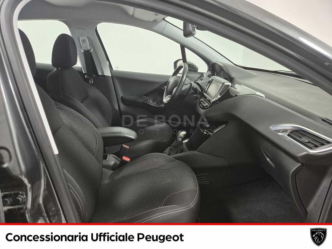 Peugeot Peugeot 208 usata 18