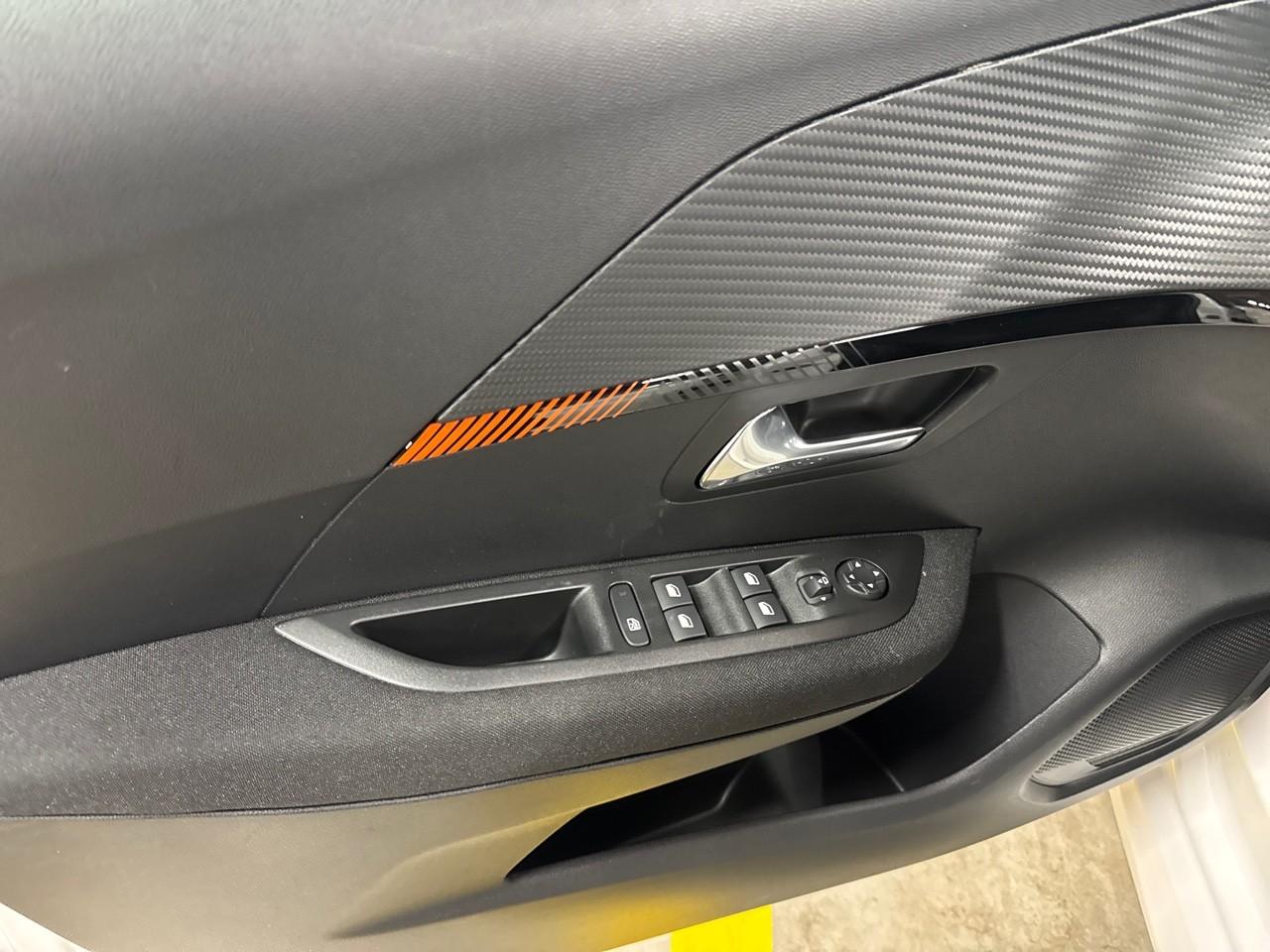 Peugeot Peugeot 208 usata 9