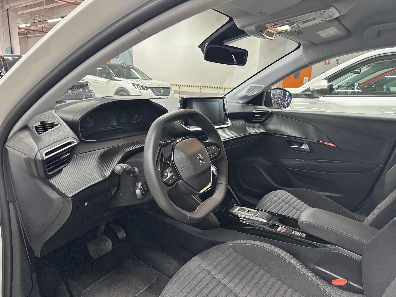 Peugeot Peugeot 208 usata 19