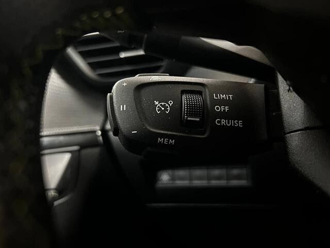 Peugeot Peugeot 208 usata 8