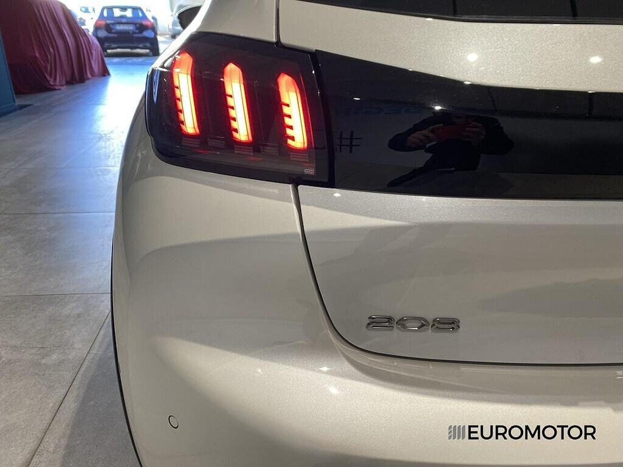 Peugeot Peugeot 208 usata 5
