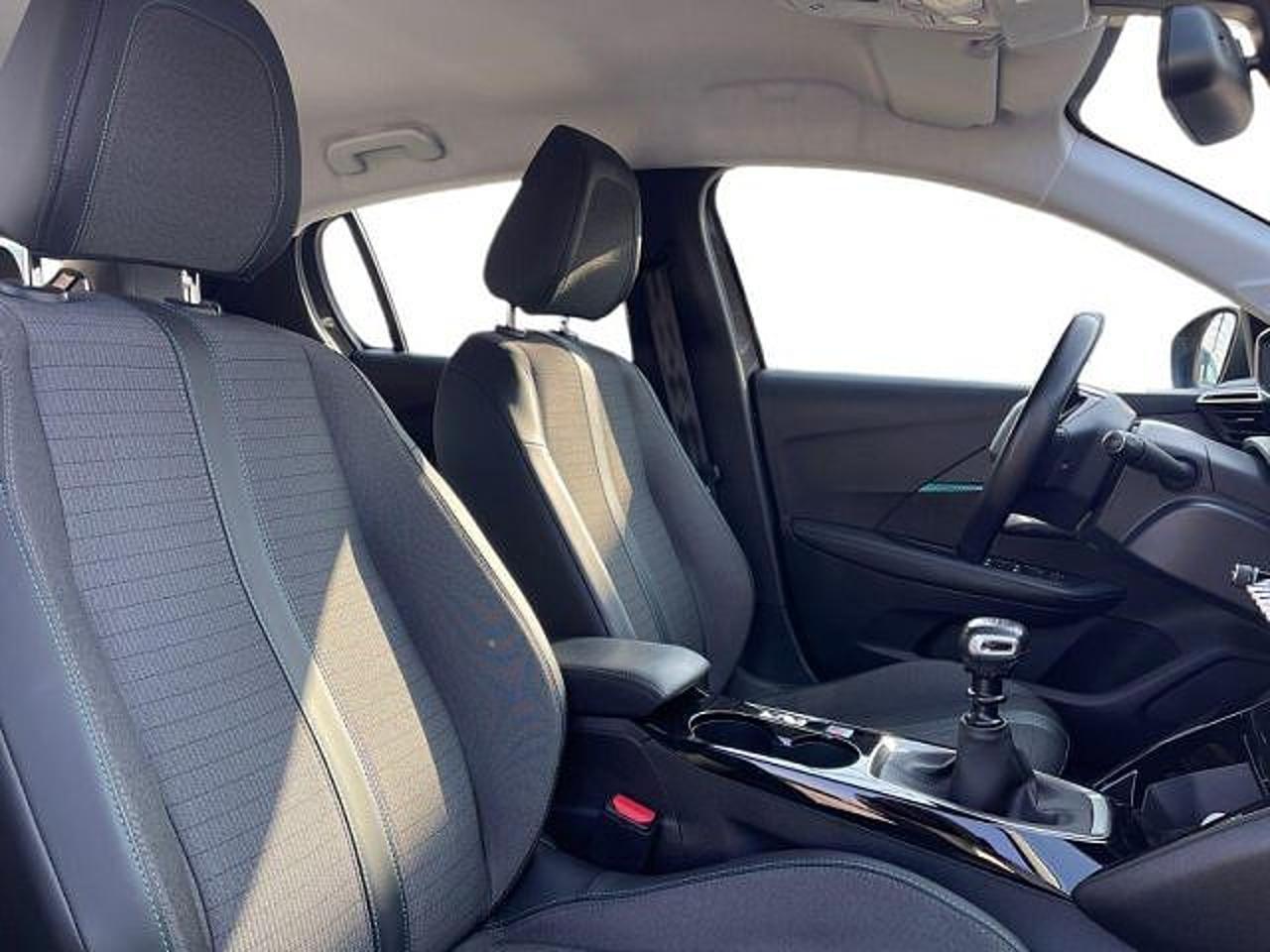 Peugeot Peugeot 208 usata 7