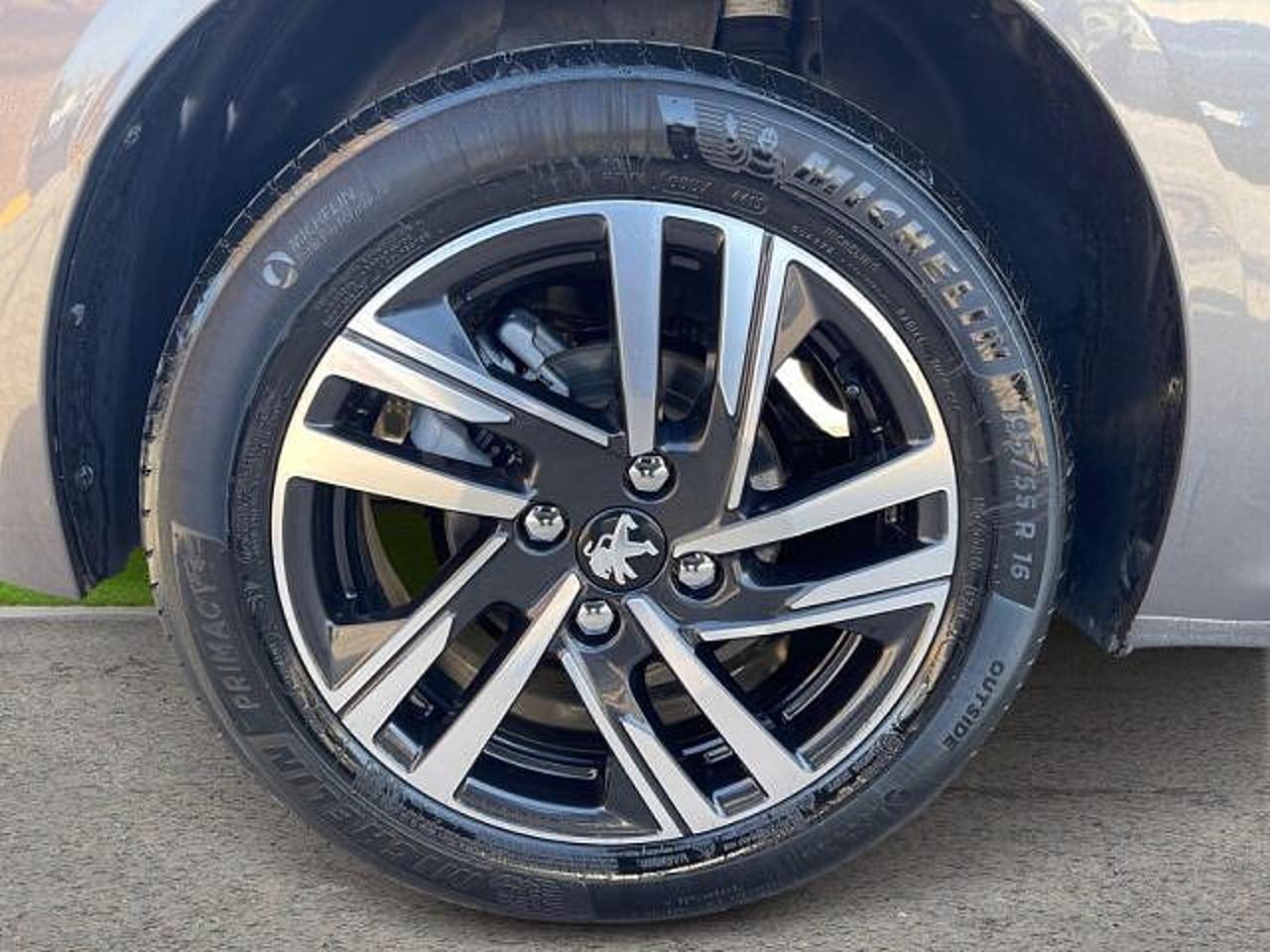 Peugeot Peugeot 208 usata 19