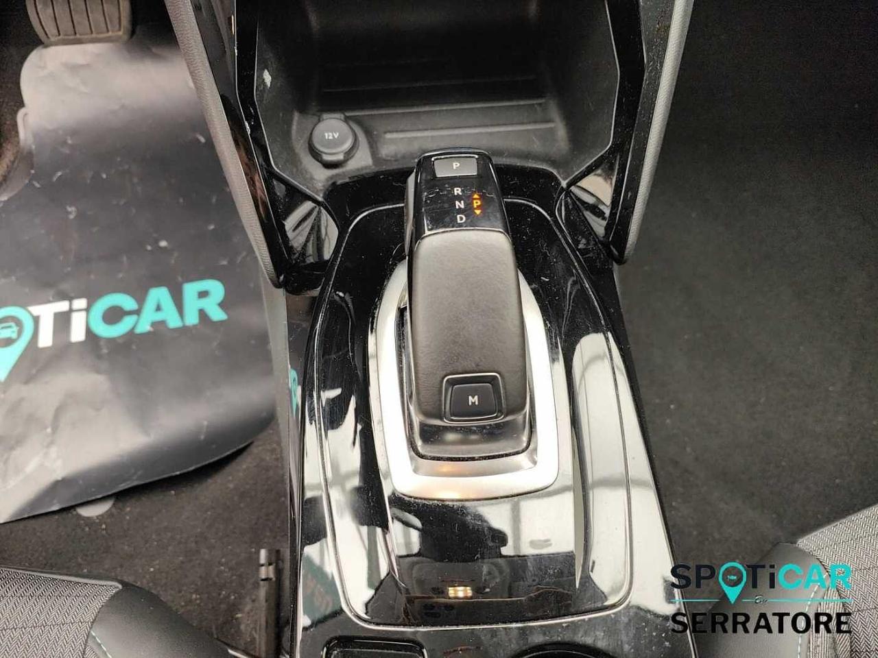 Peugeot Peugeot 208 usata 9