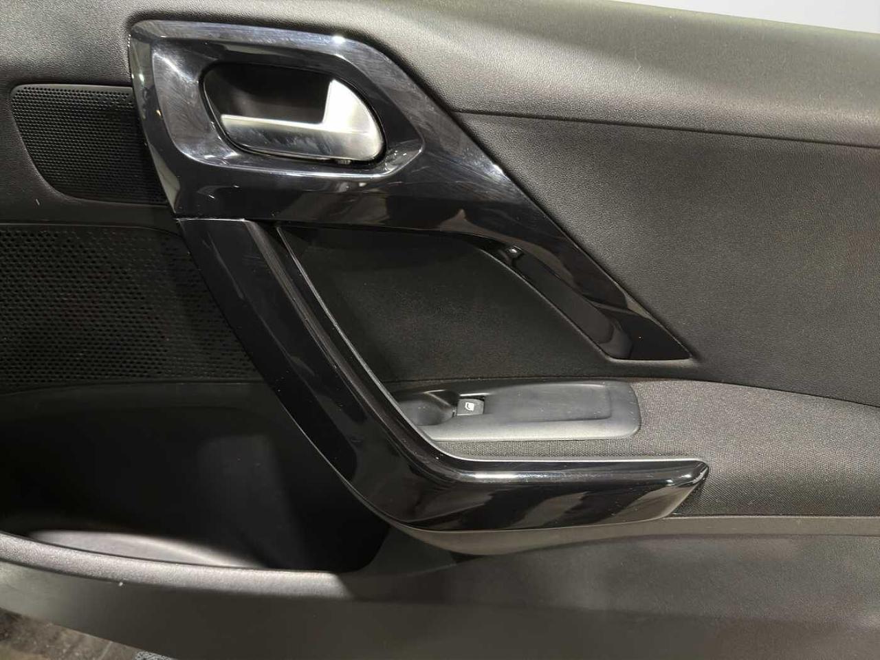 Peugeot Peugeot 208 usata 7