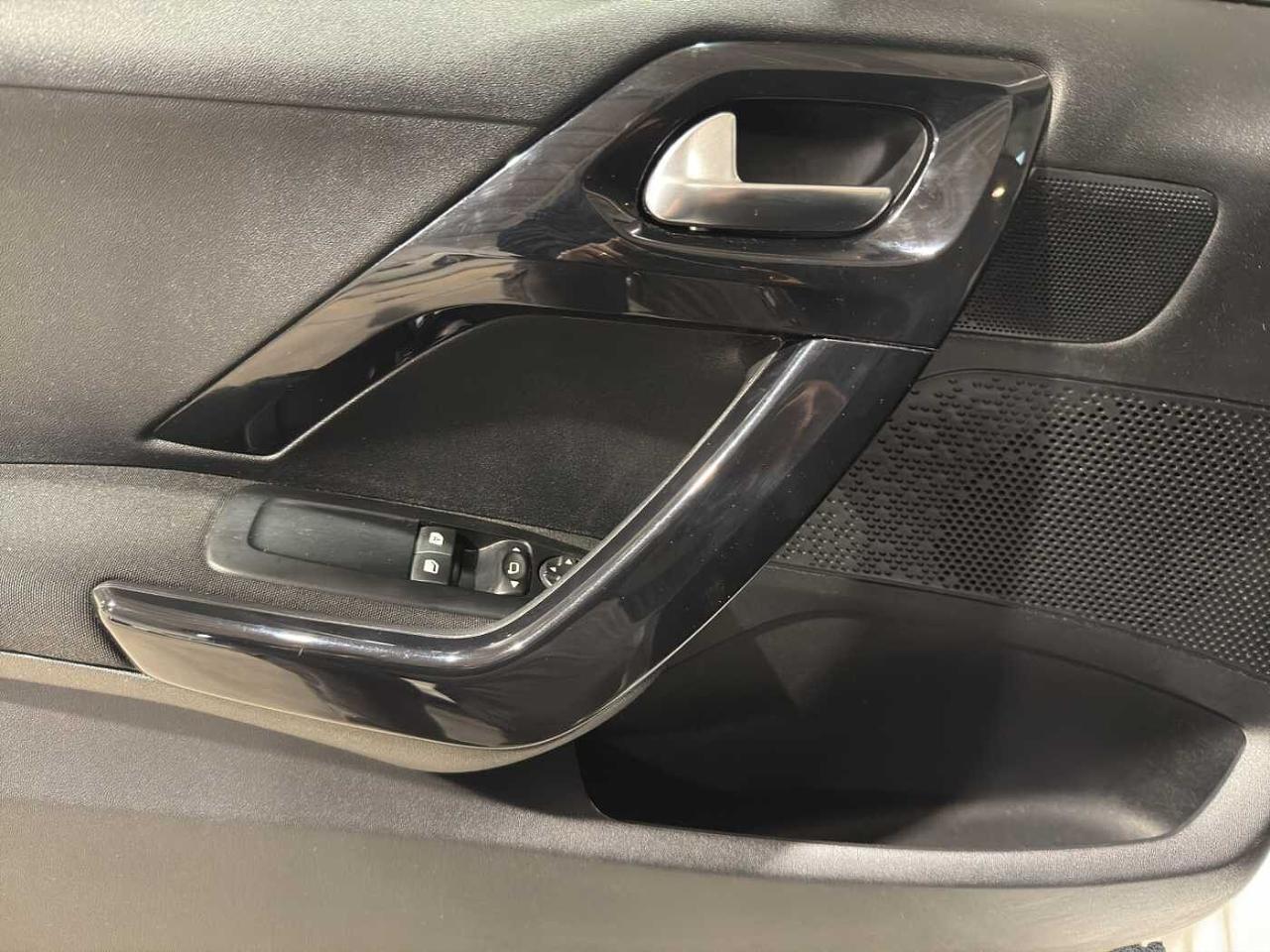 Peugeot Peugeot 208 usata 22