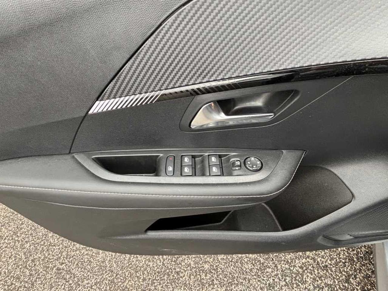 Peugeot Peugeot 208 usata 7