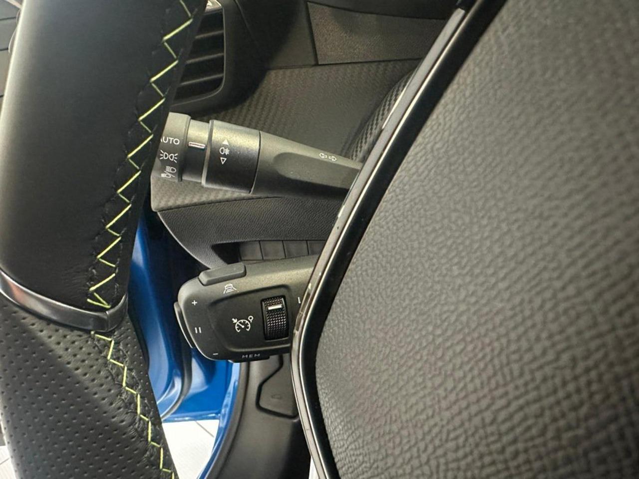 Peugeot Peugeot 208 usata 10