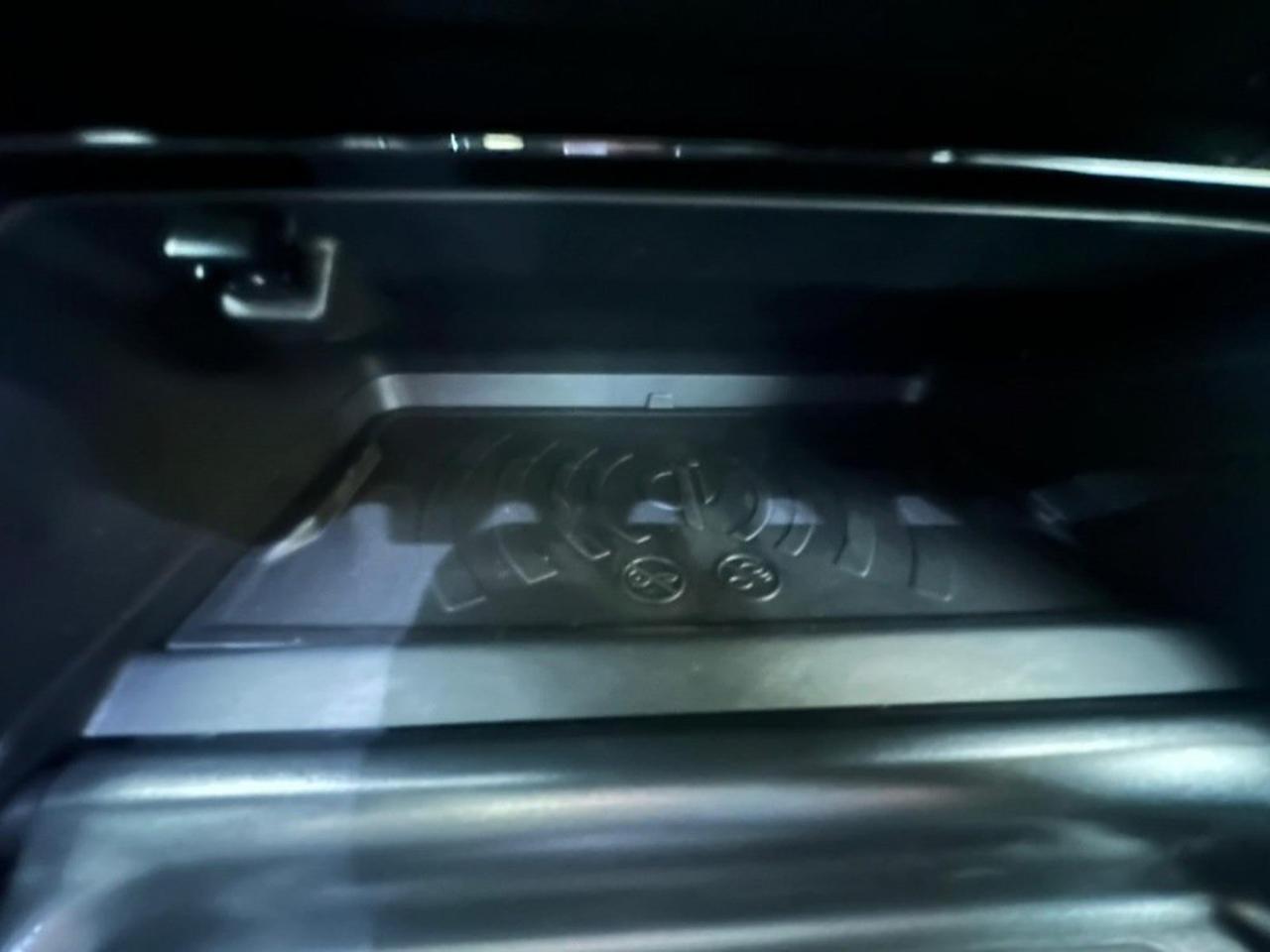 Peugeot Peugeot 208 usata 13