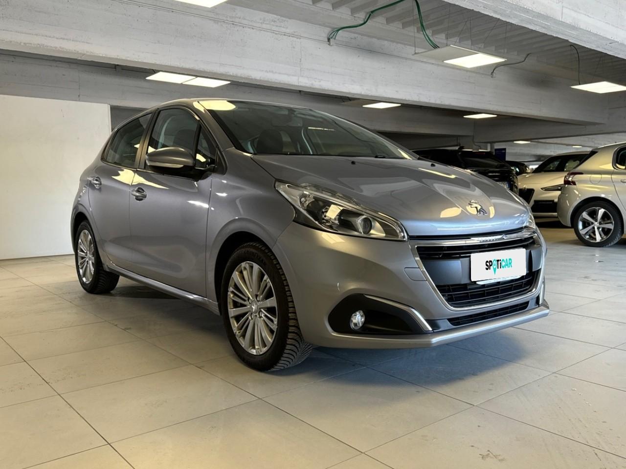 Peugeot Peugeot 208 usata 13