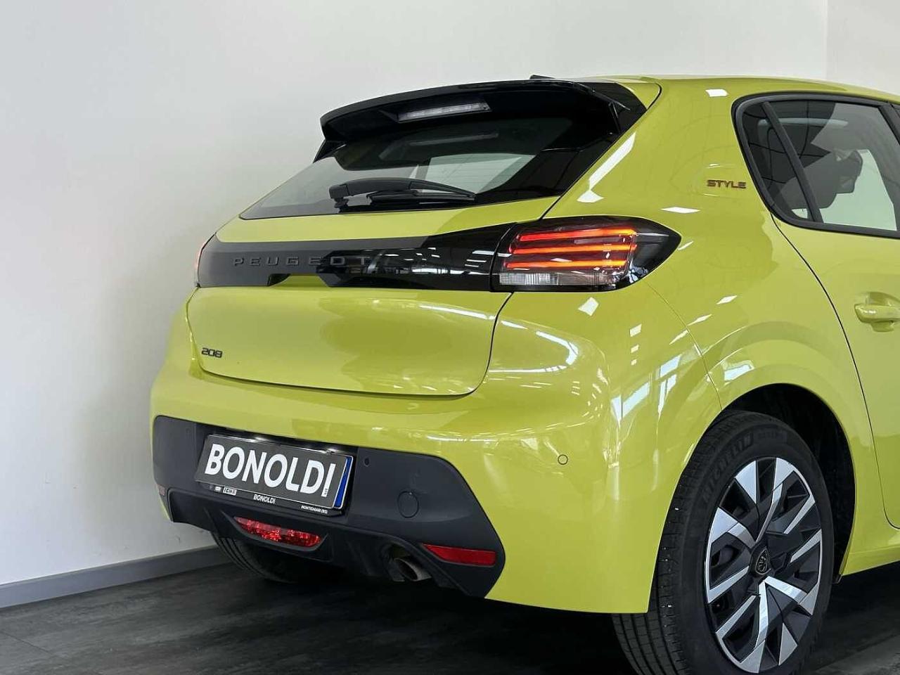 Peugeot Peugeot 208 usata 18