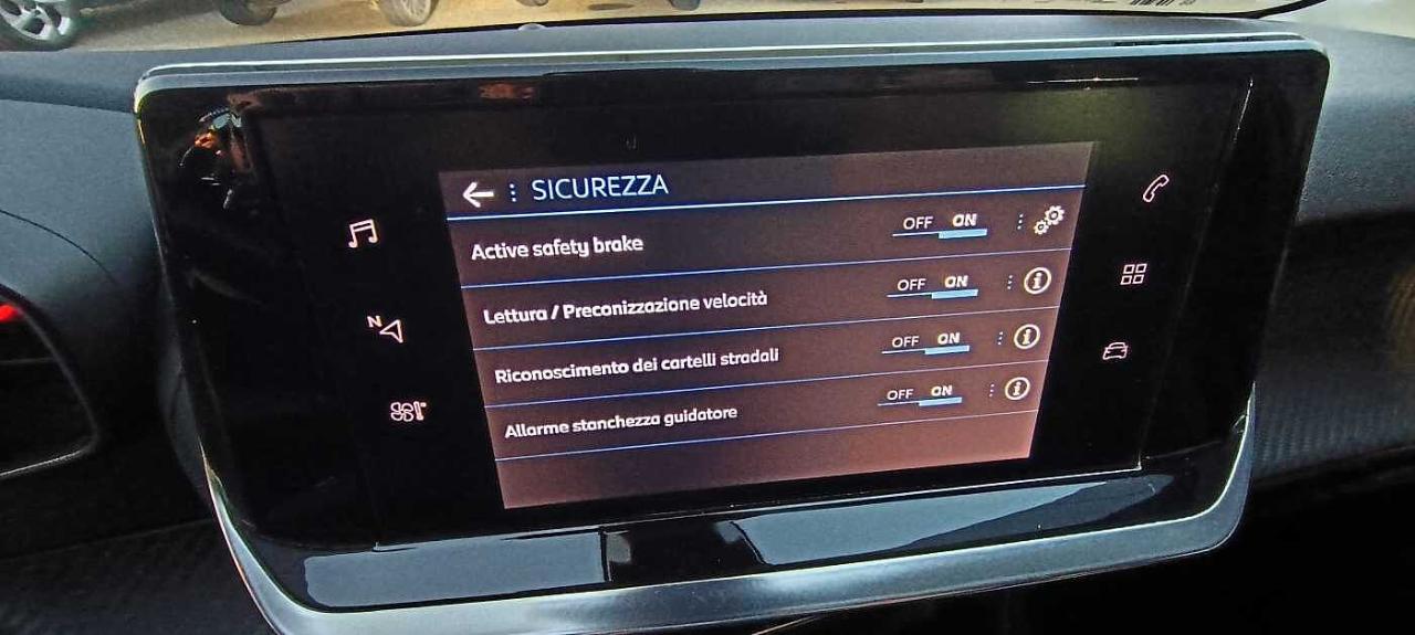 Peugeot Peugeot 208 usata 6