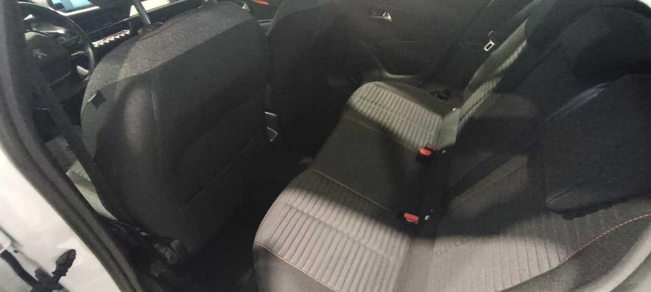 Peugeot Peugeot 208 usata 23