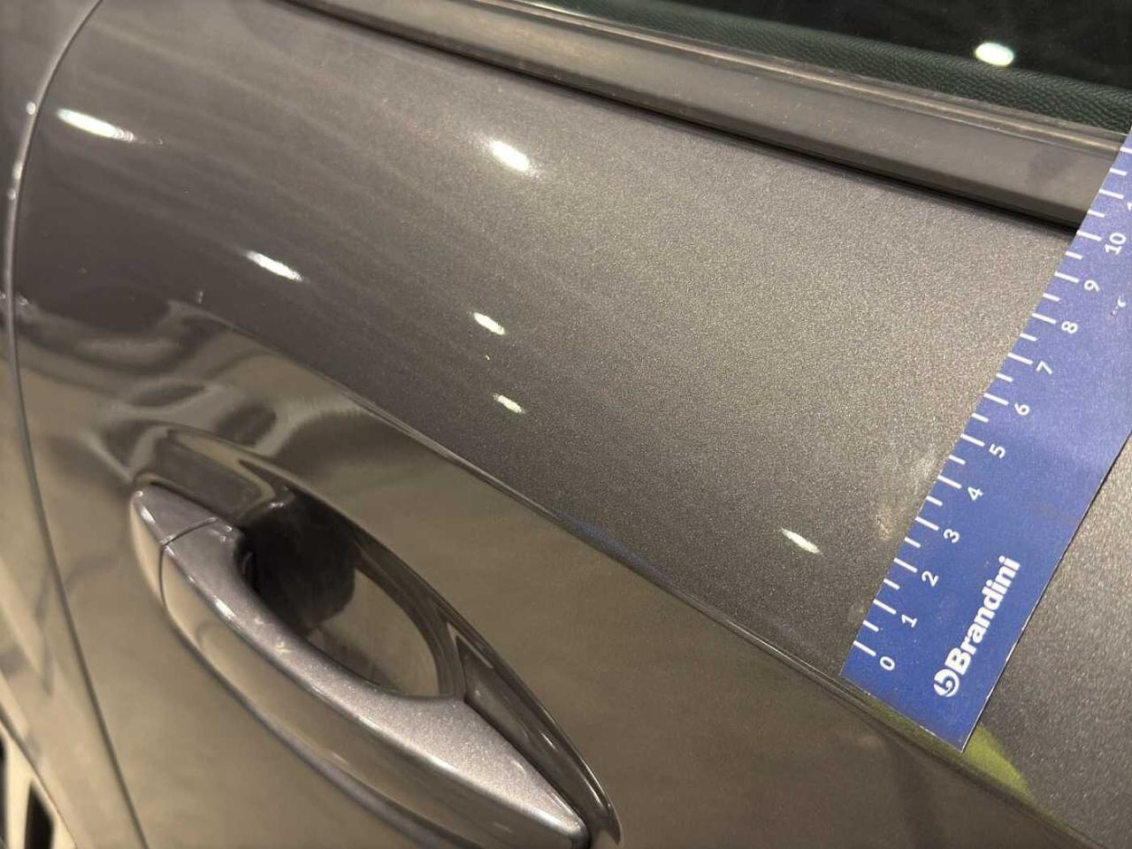 Peugeot Peugeot 208 usata 18