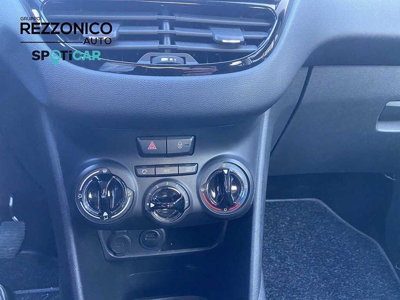 Peugeot Peugeot 208 usata 7