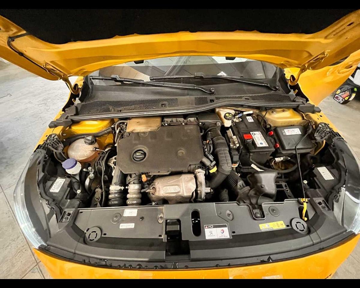 Peugeot Peugeot 208 usata 9