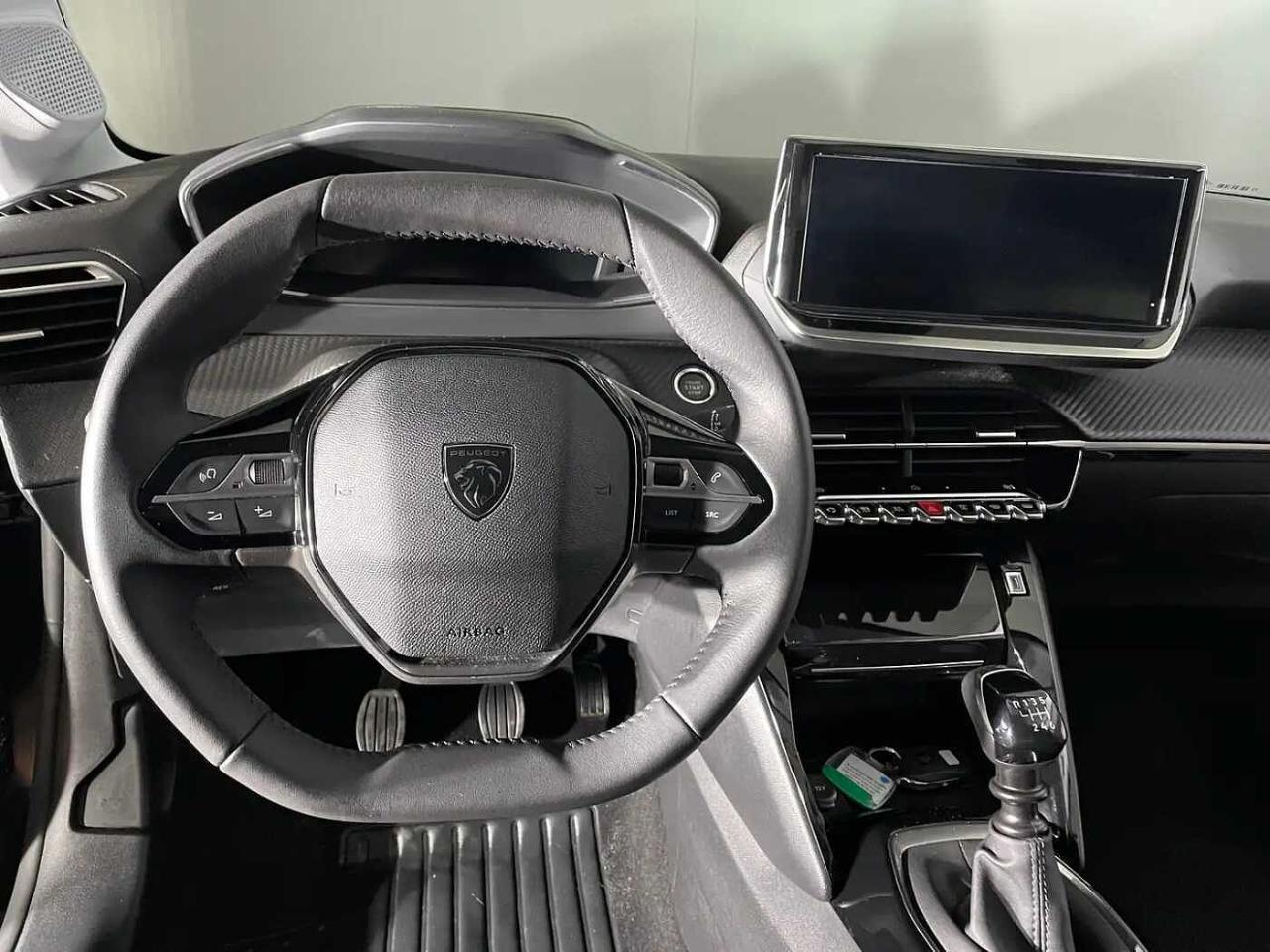 Peugeot Peugeot 208 usata, con GPS