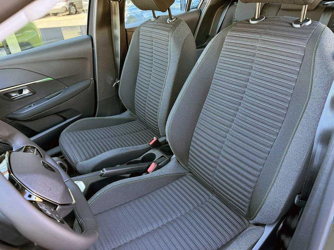 Peugeot Peugeot 208 usata, con Climatizzatore