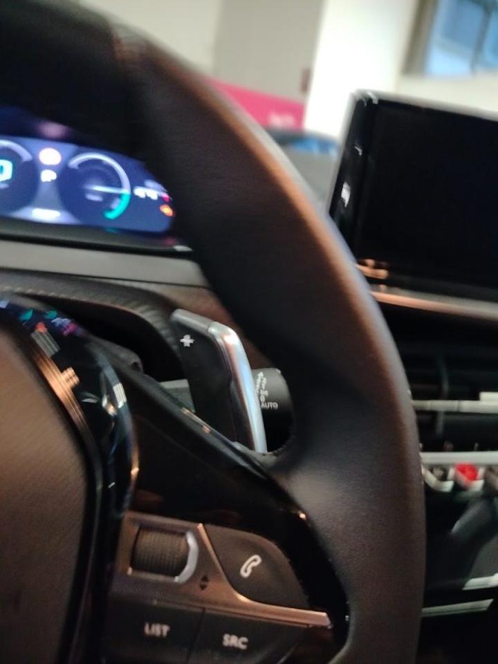 Peugeot Peugeot 208 usata 9