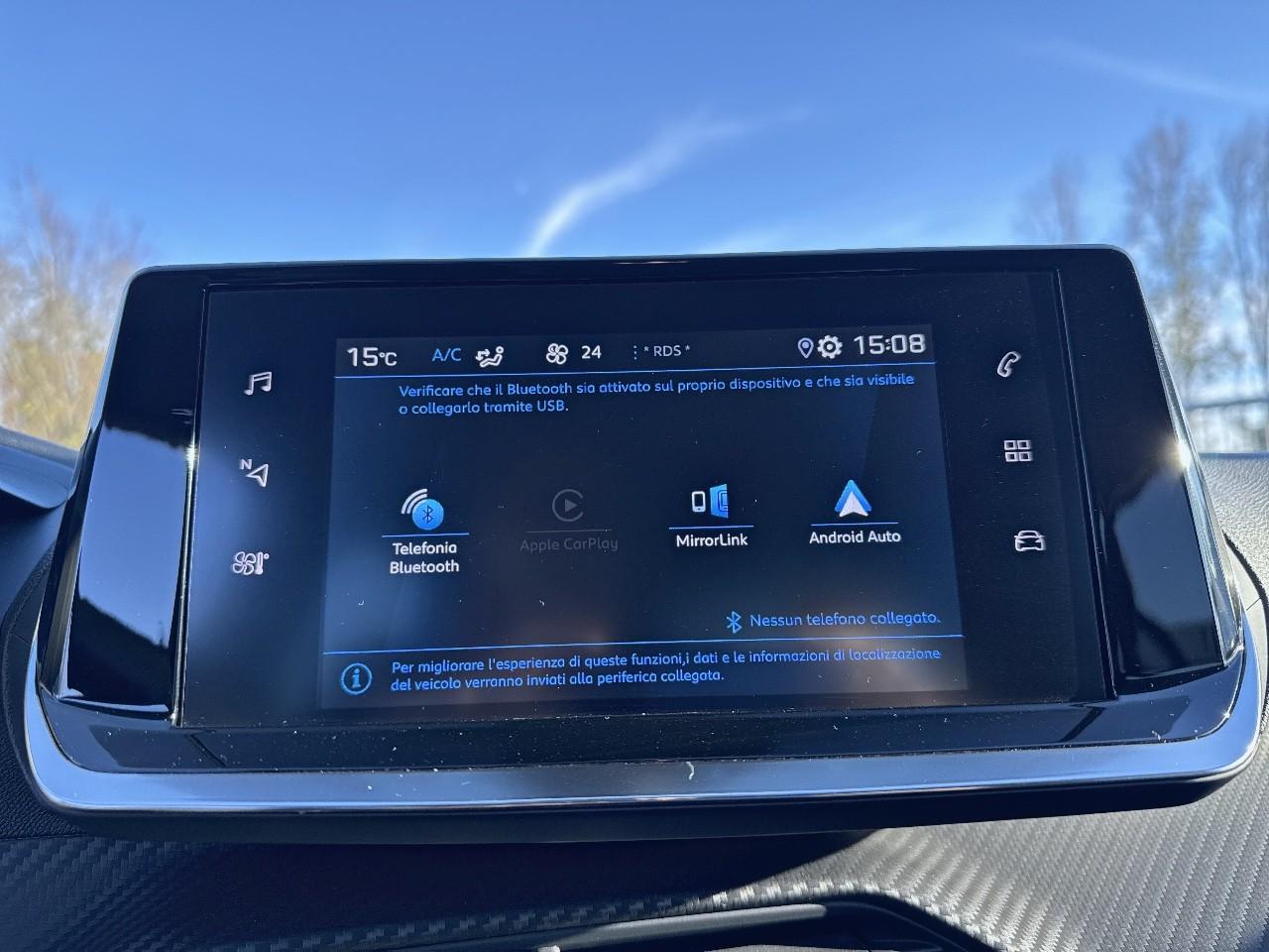 Peugeot Peugeot 208 usata 9