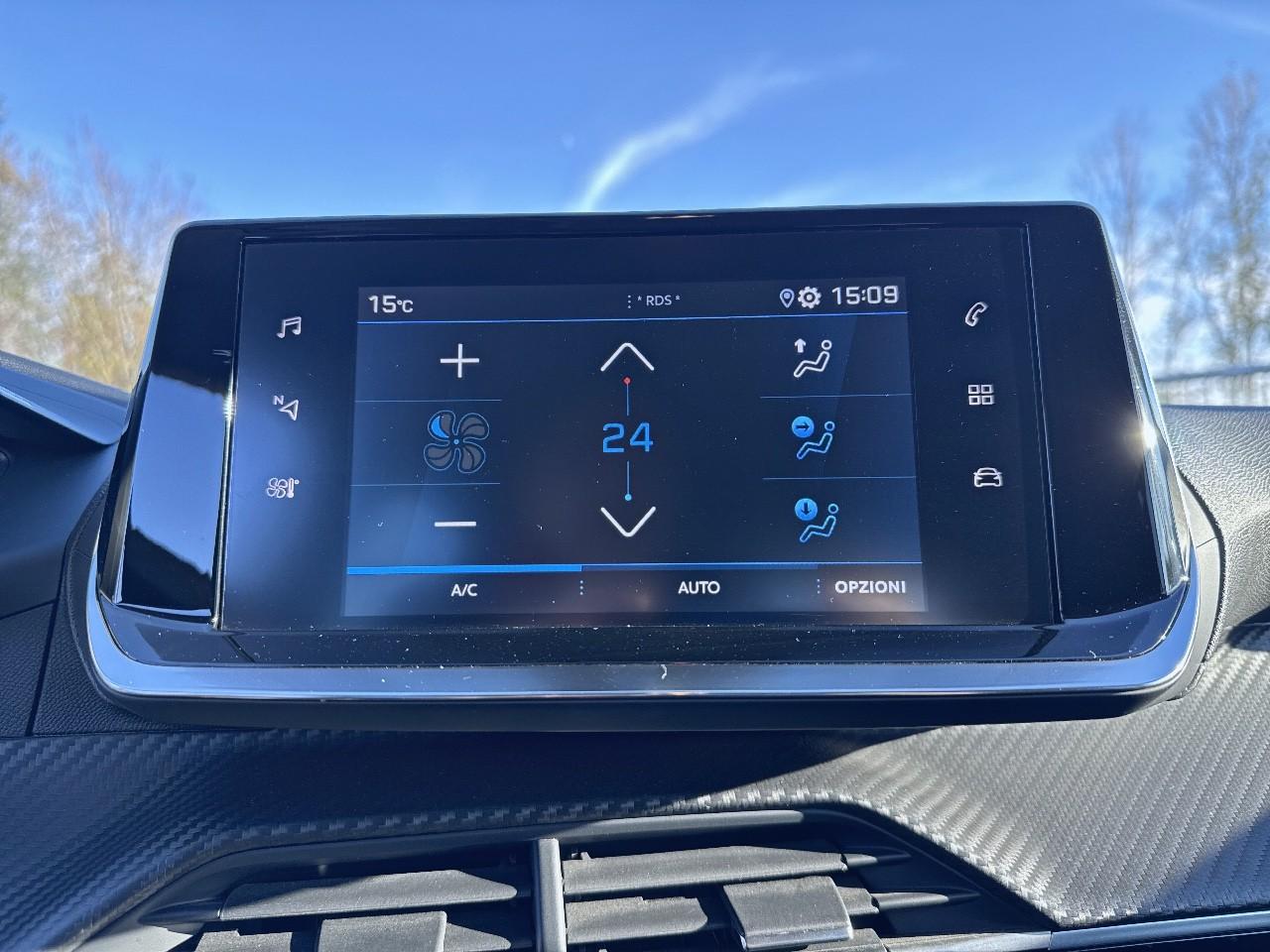 Peugeot Peugeot 208 usata 10