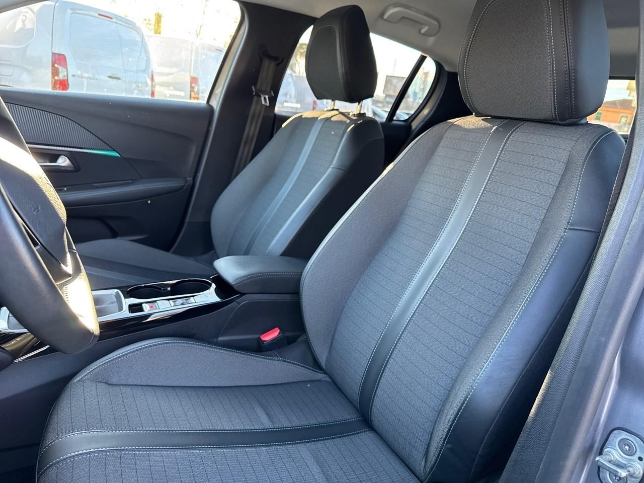 Peugeot Peugeot 208 usata 21