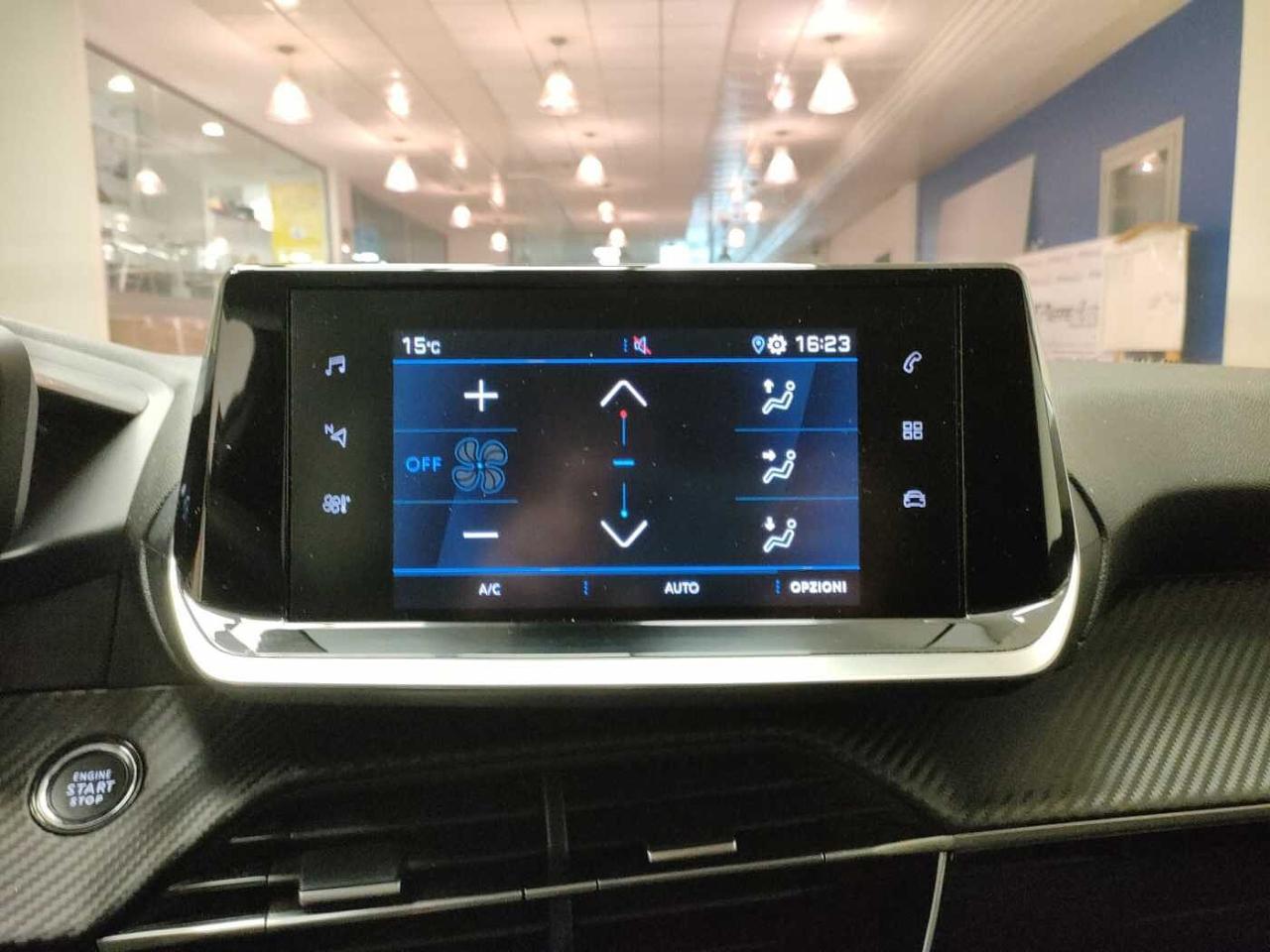 Peugeot Peugeot 208 usata 10