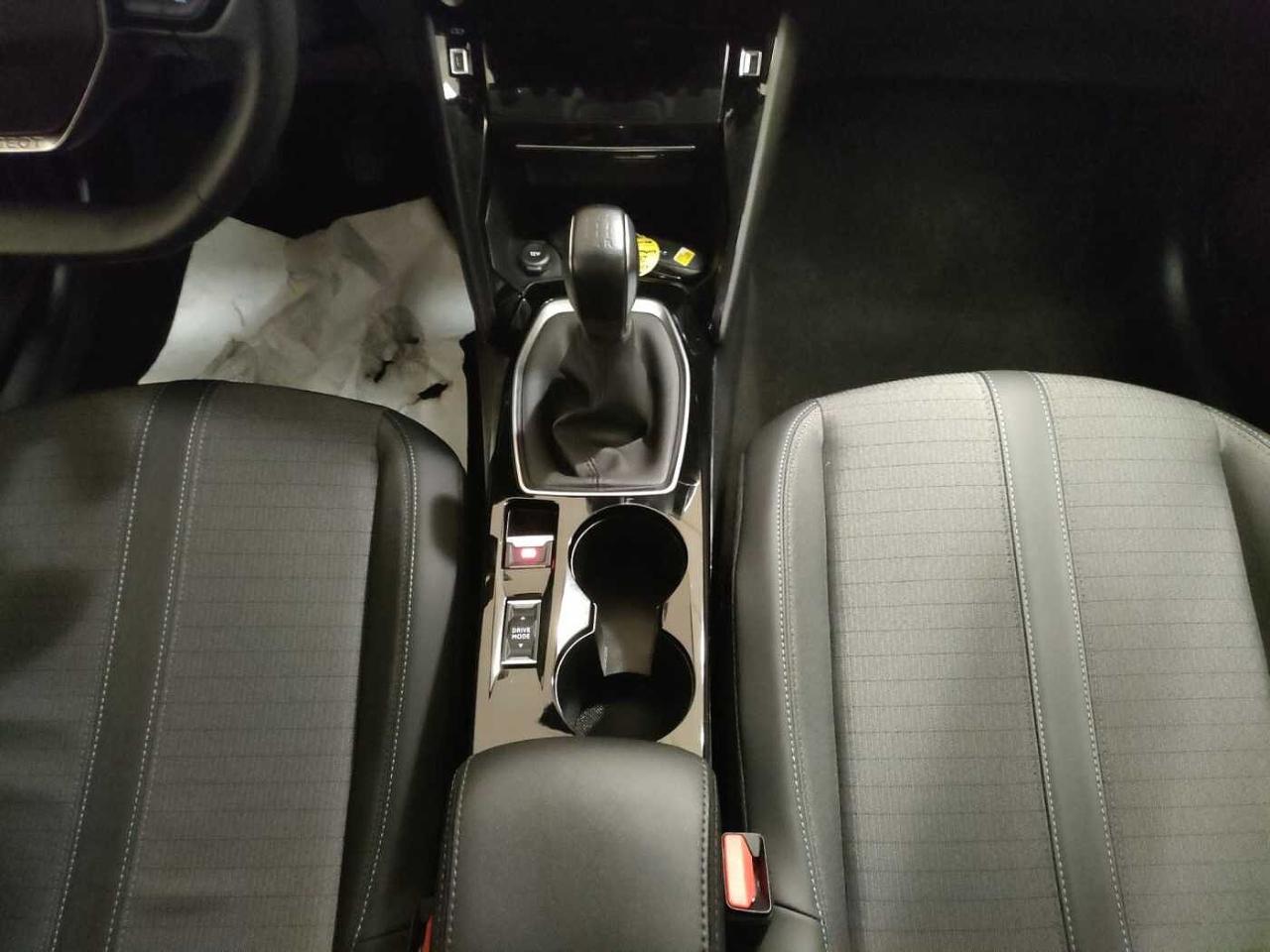 Peugeot Peugeot 208 usata 14