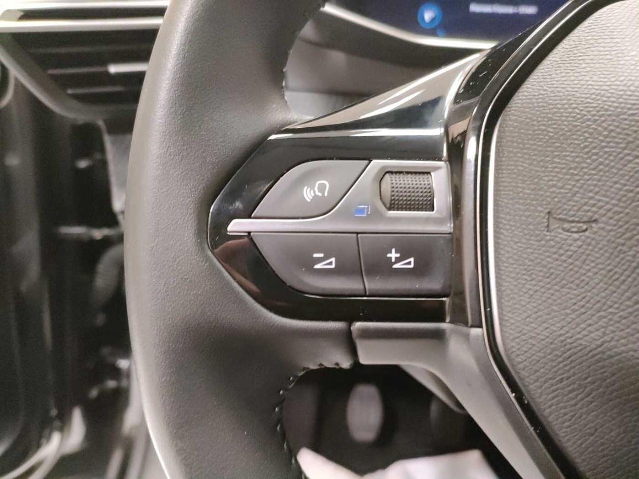 Peugeot Peugeot 208 usata 17