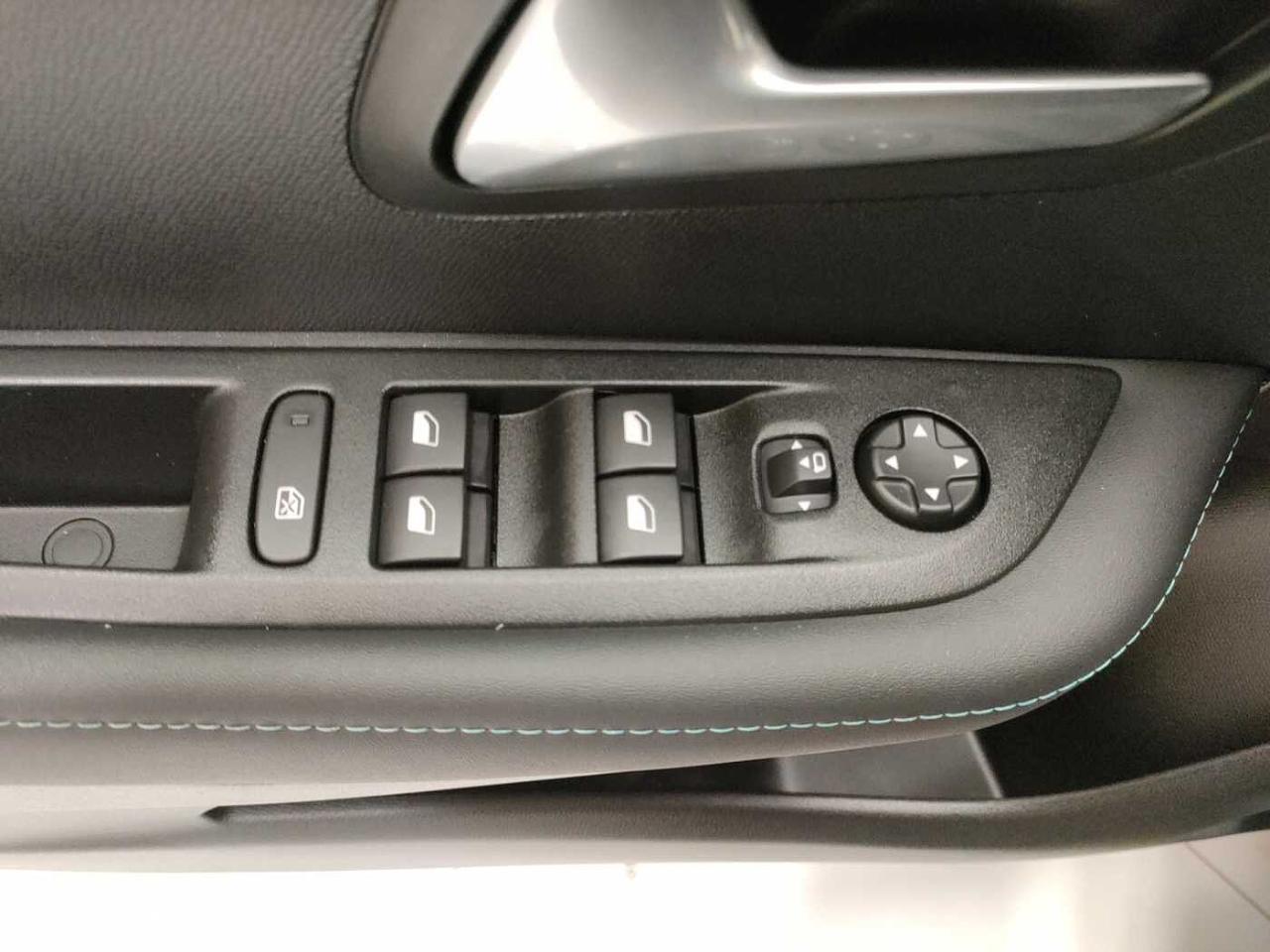 Peugeot Peugeot 208 usata 21