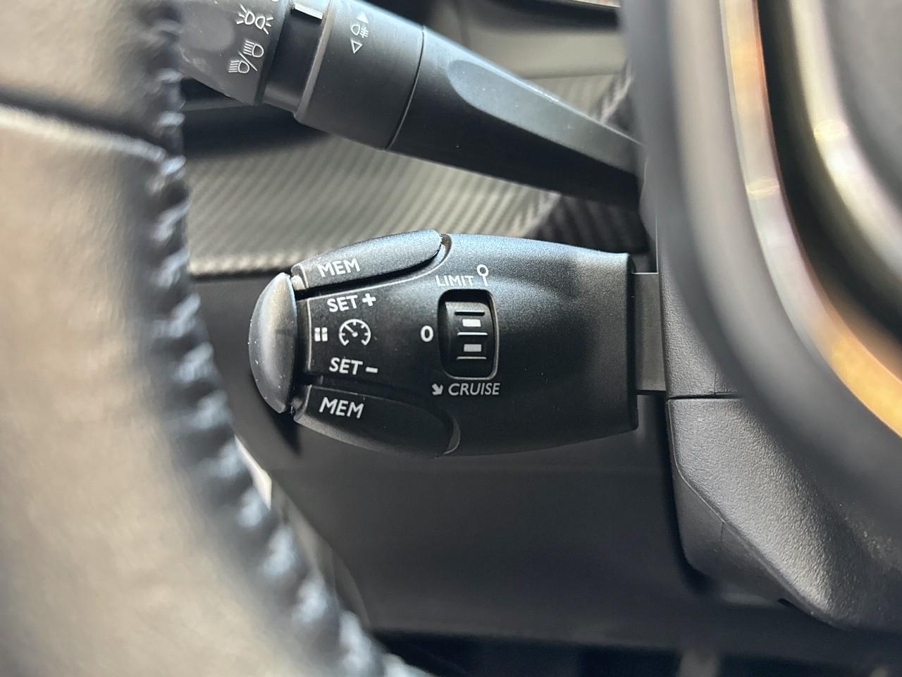 Peugeot Peugeot 208 usata 7