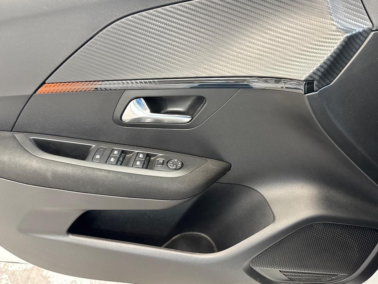 Peugeot Peugeot 208 usata 8