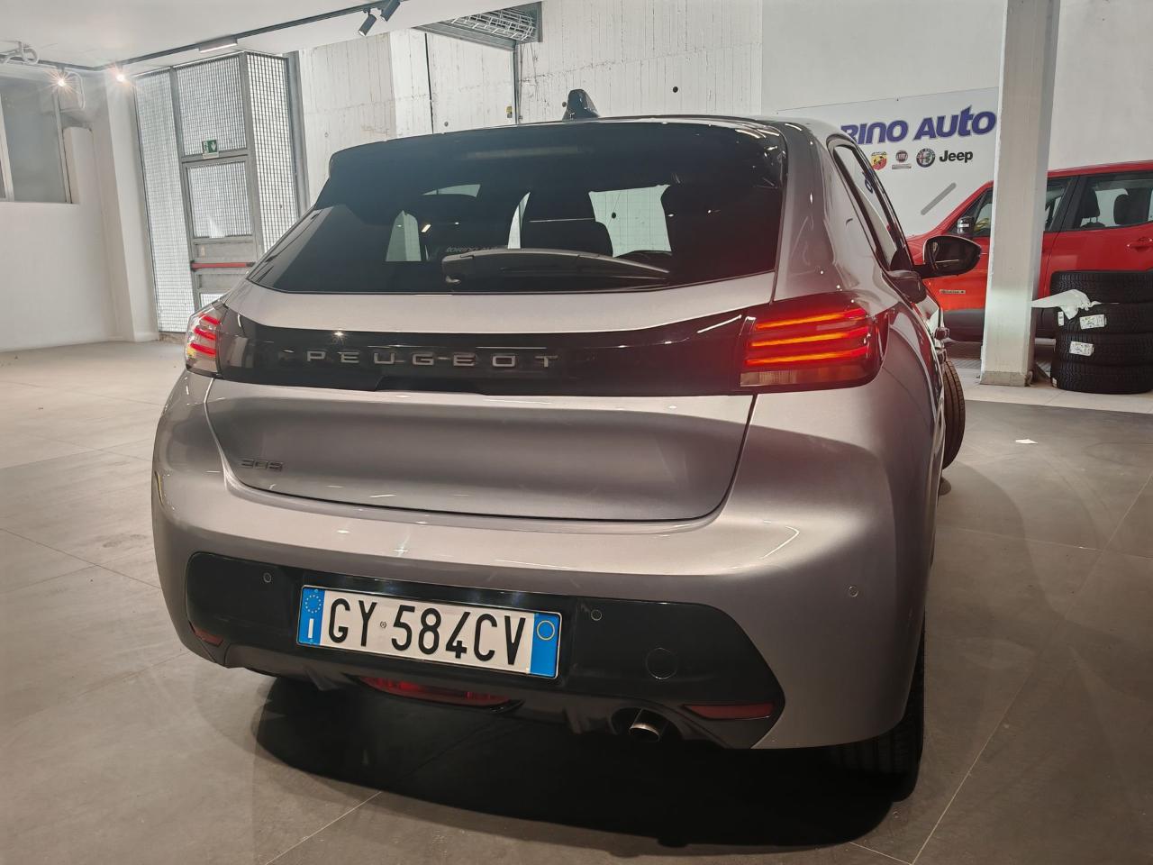 Peugeot Peugeot 208 usata 18