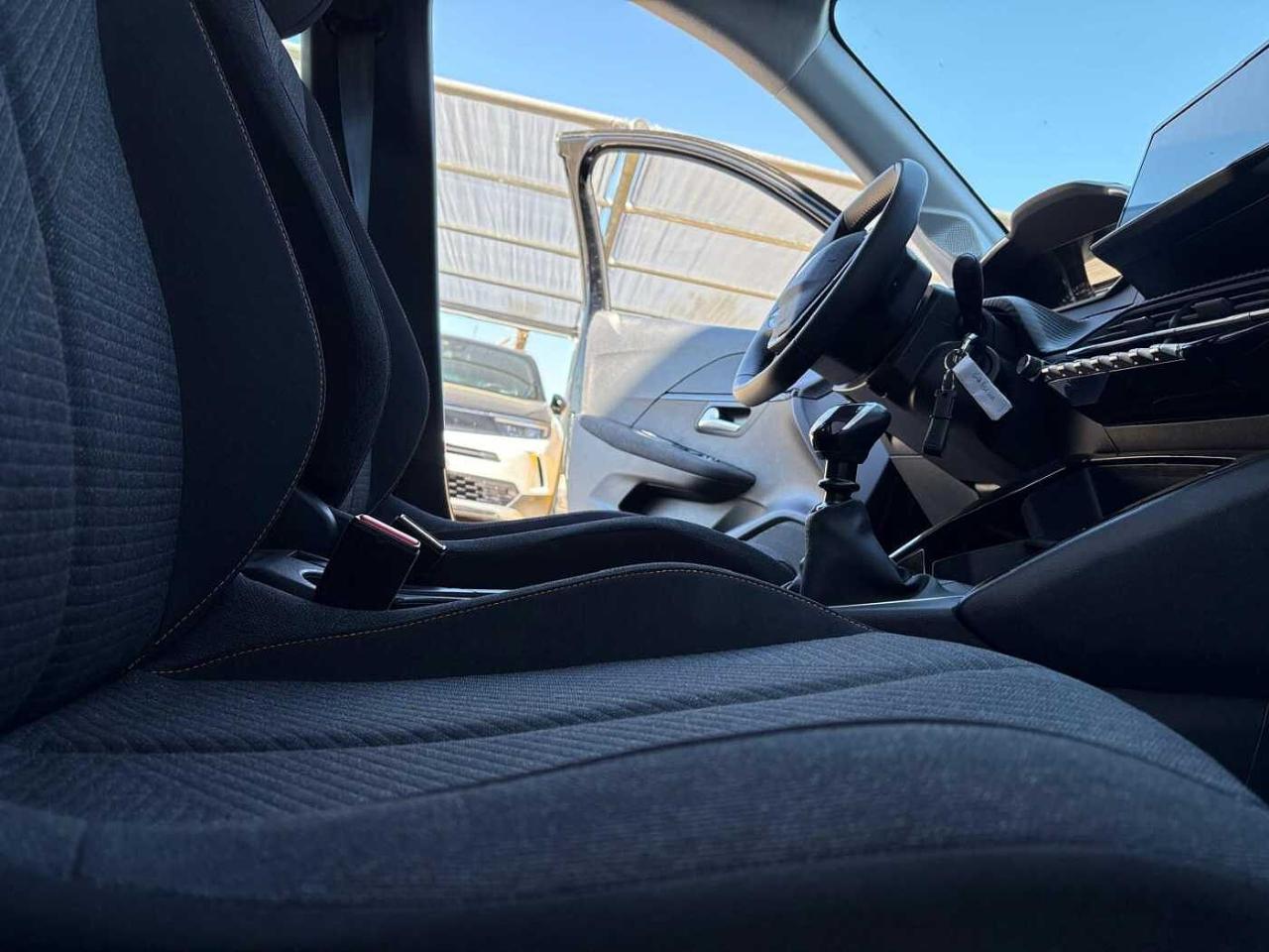 Peugeot Peugeot 208 usata 10