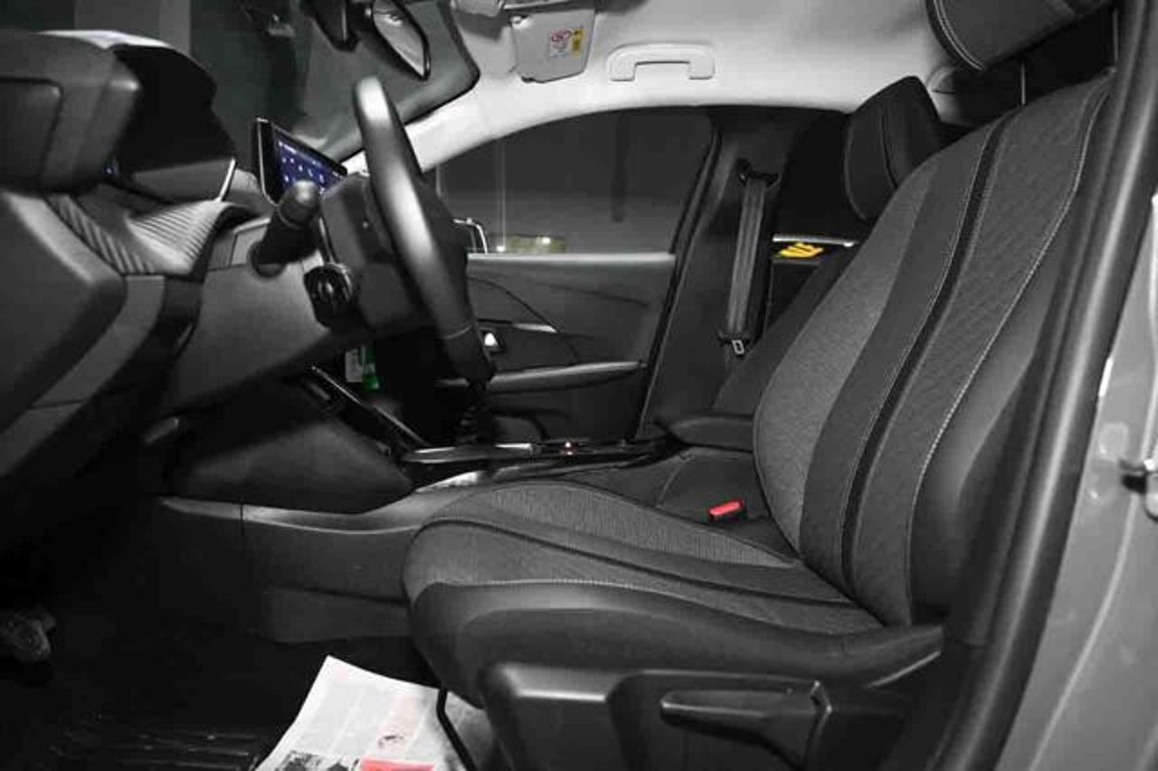 Peugeot Peugeot 208 usata 4