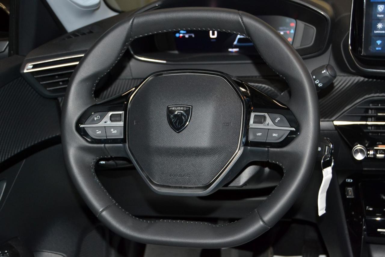 Peugeot Peugeot 208 usata 2