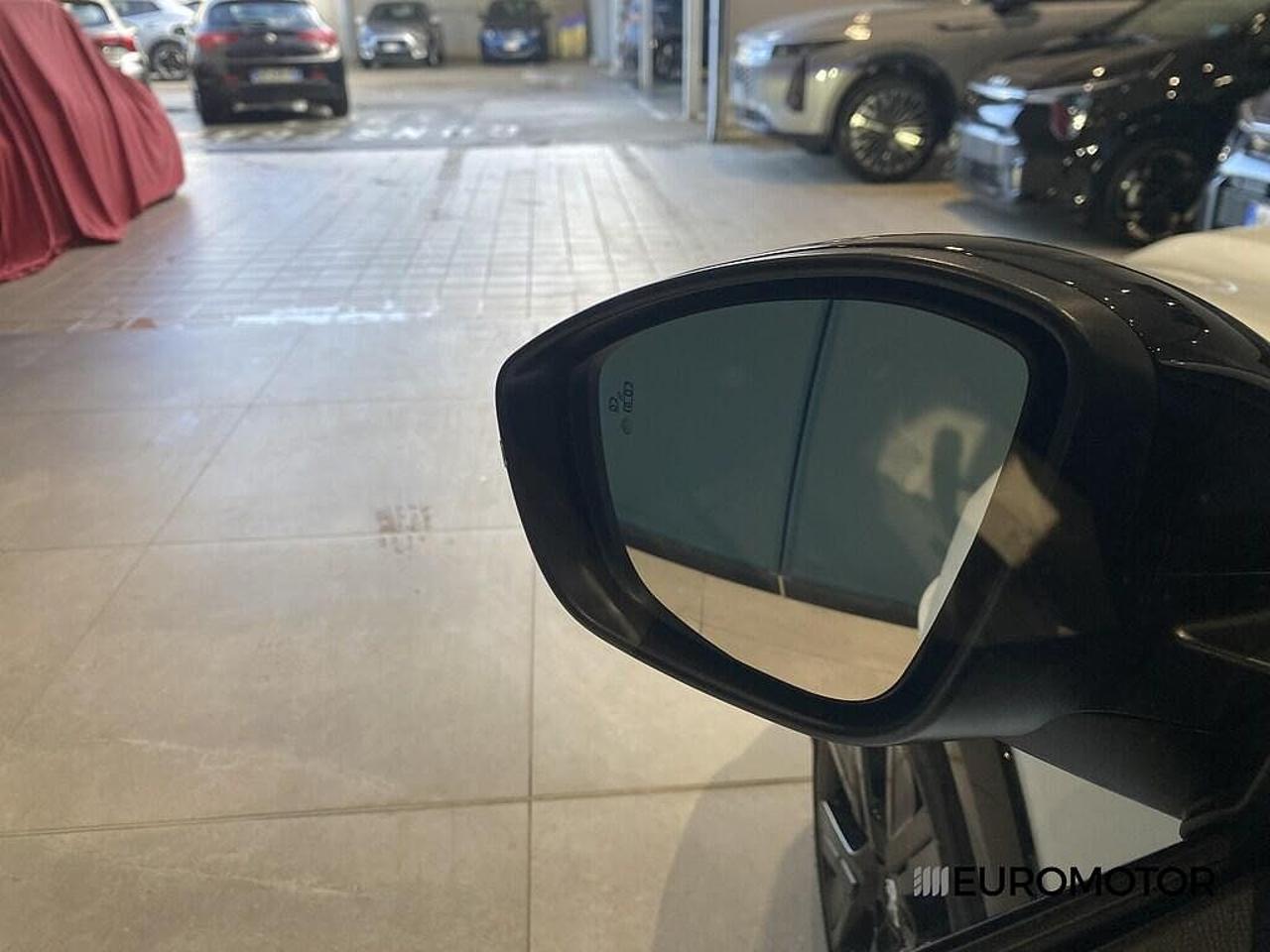 Peugeot 208 - Foto 5
