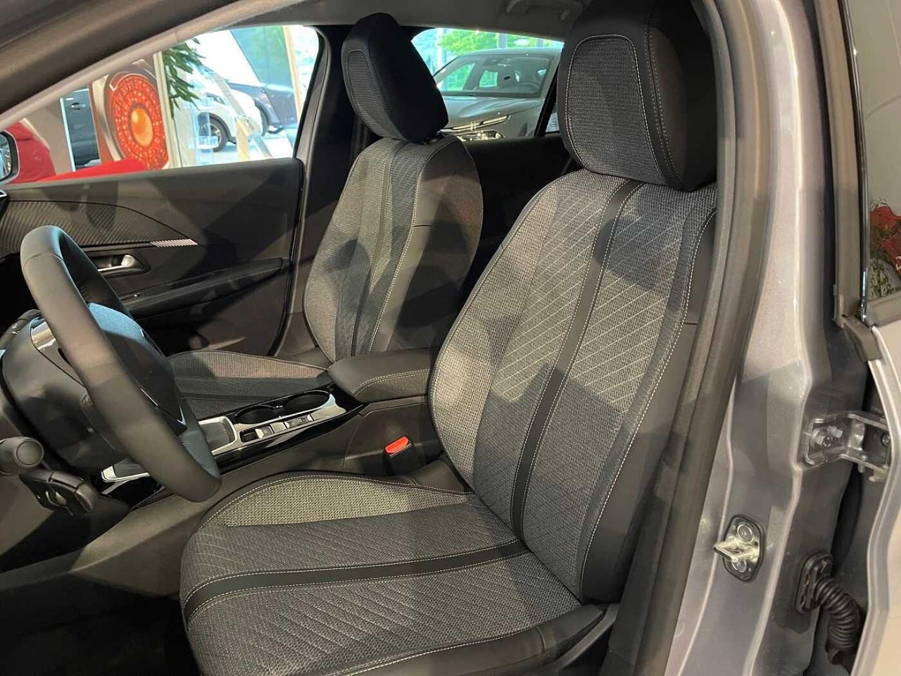 Peugeot Peugeot 208 usata 8