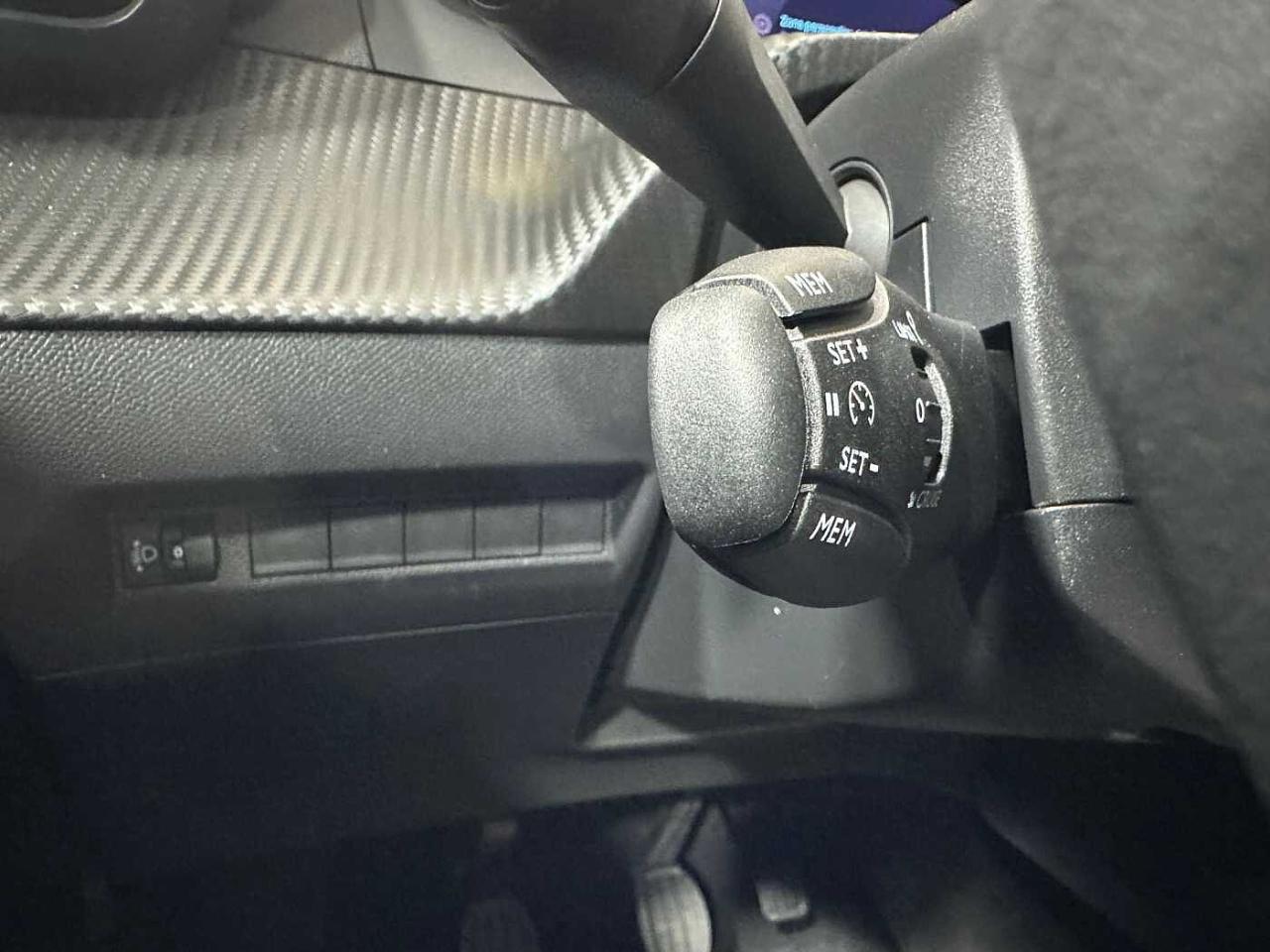 Peugeot Peugeot 208 usata 17