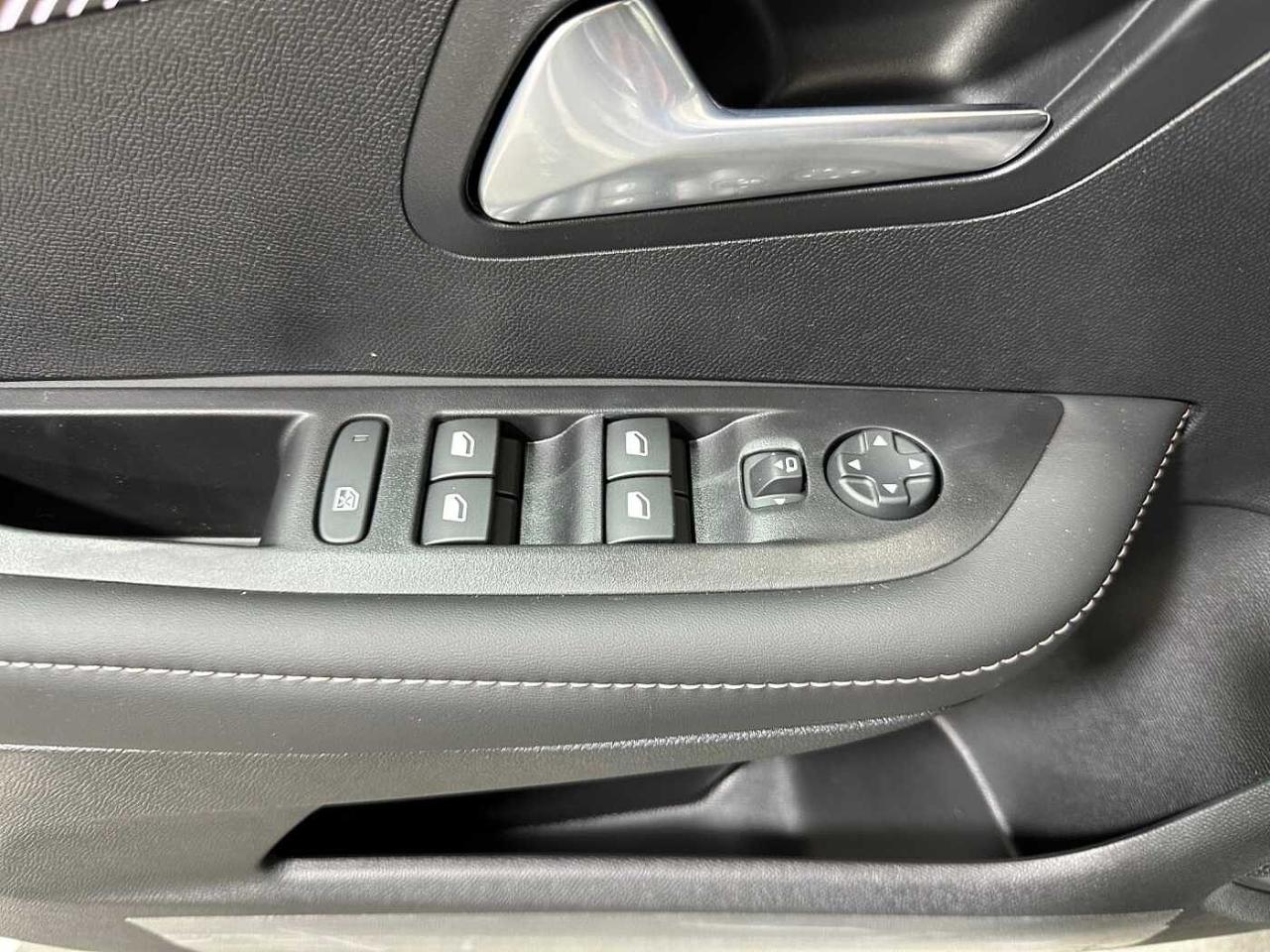 Peugeot Peugeot 208 usata 23