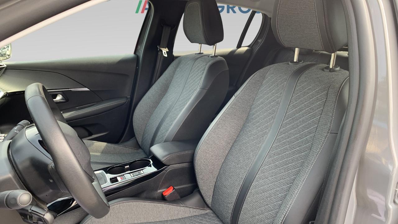 Peugeot 208 - Foto 4