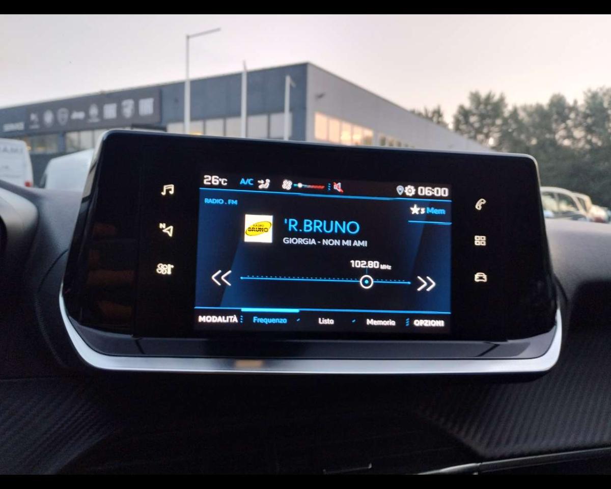Peugeot 208 - Foto 4