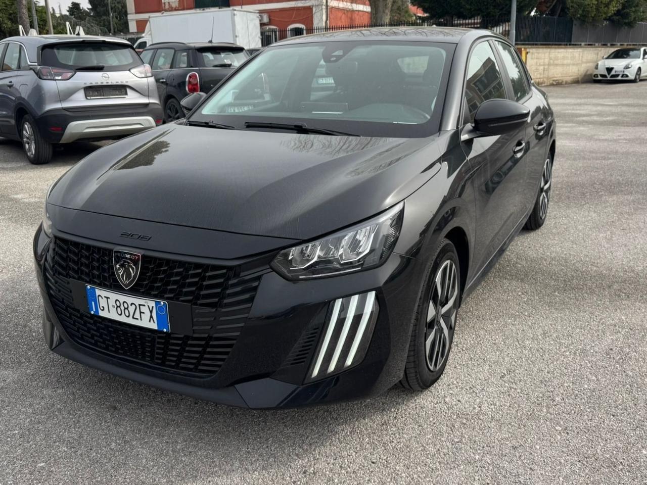 Peugeot 208