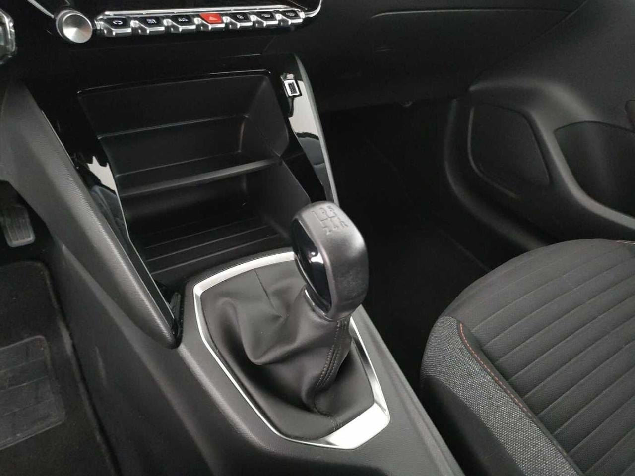 Peugeot Peugeot 208 usata 18