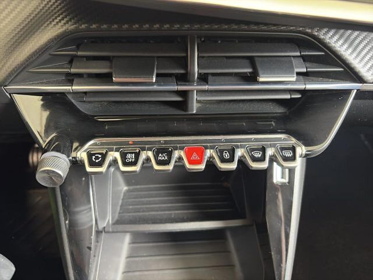 Peugeot Peugeot 208 usata 13