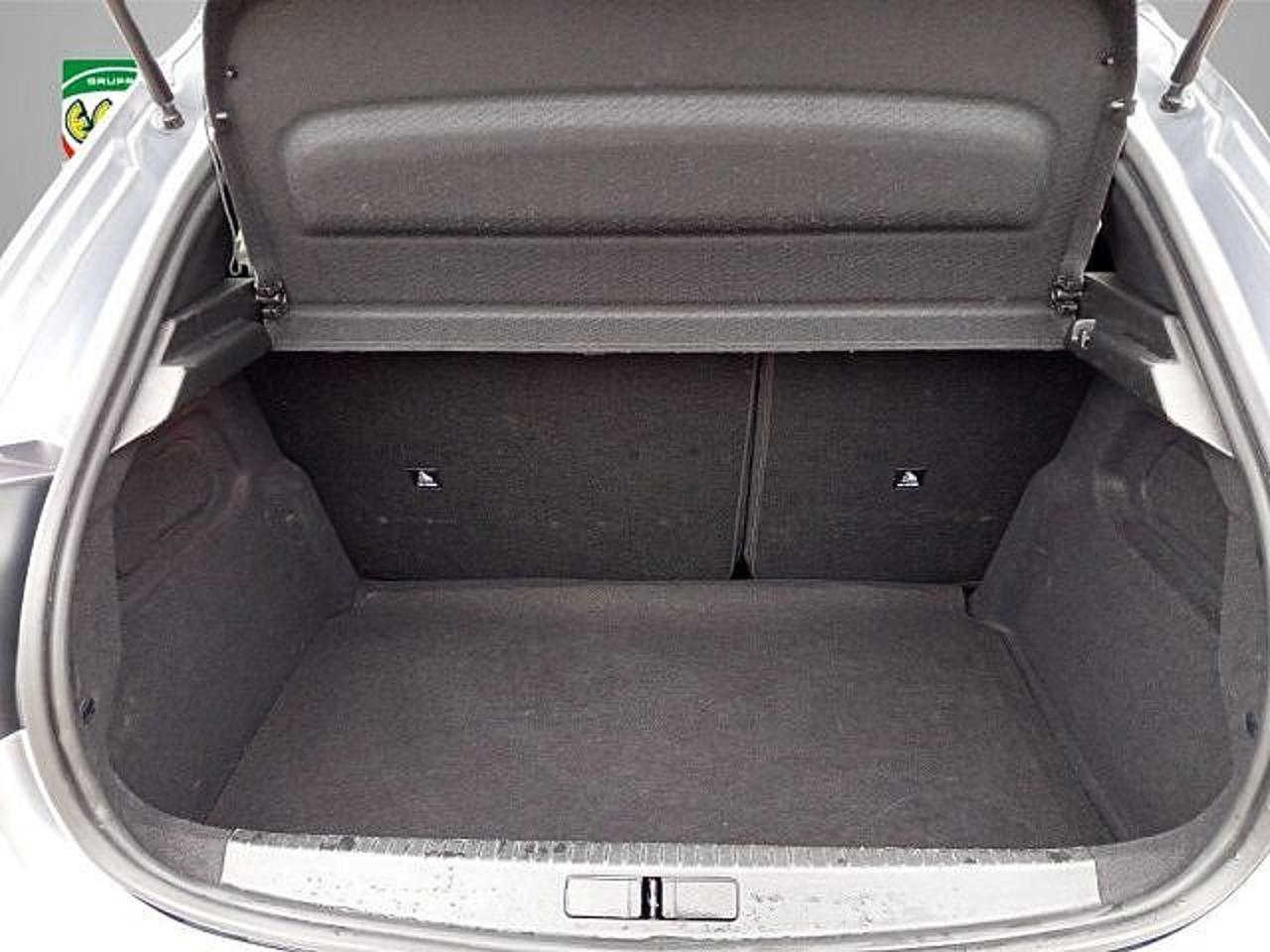 Peugeot Peugeot 208 usata 18